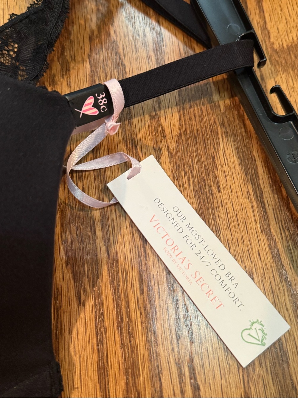 Victoria's Secret Black Lace Racerback Underwire Bra - Picture 5 of 5